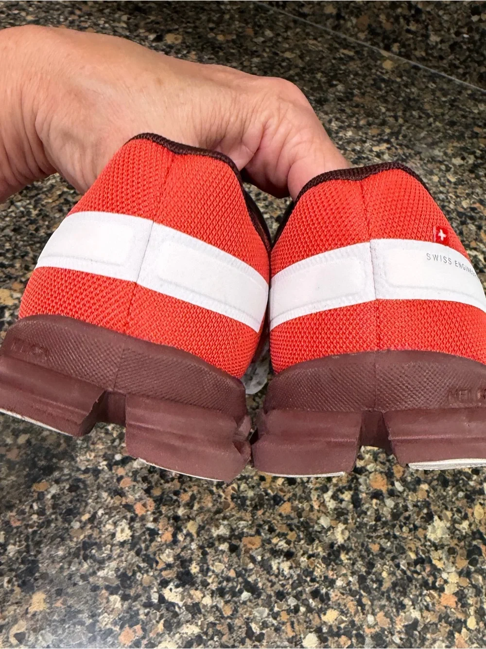 On Cloud Running Shoes in Red-White Gradient ladies 7
